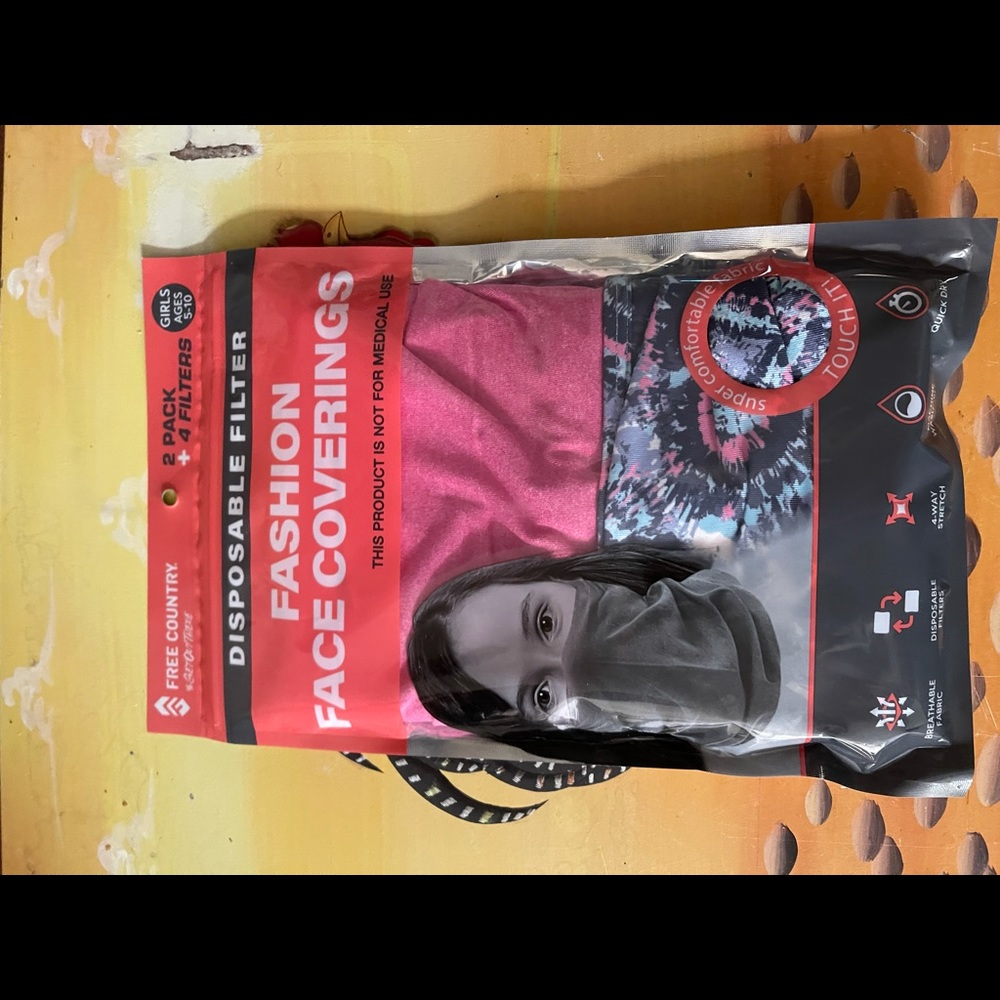 New Youth Fashion Face Covering Set